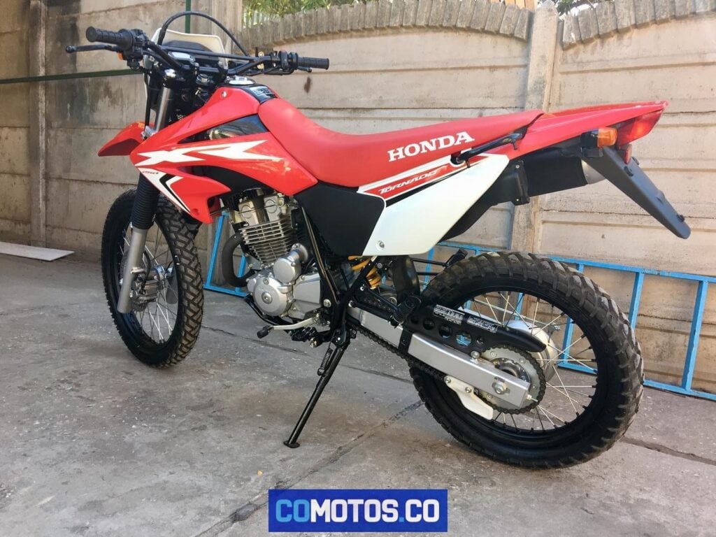 Honda XR250 Tornado Precio ficha técnica consumo velocidad