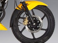 Honda CBF125: Ruedas y frenos
