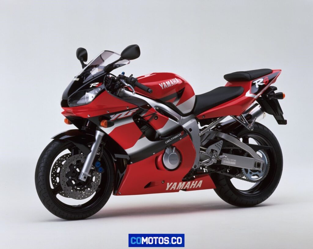 Yamaha YZF R6 año 1999 2000 2001 2002 red color, forsk, color rojo