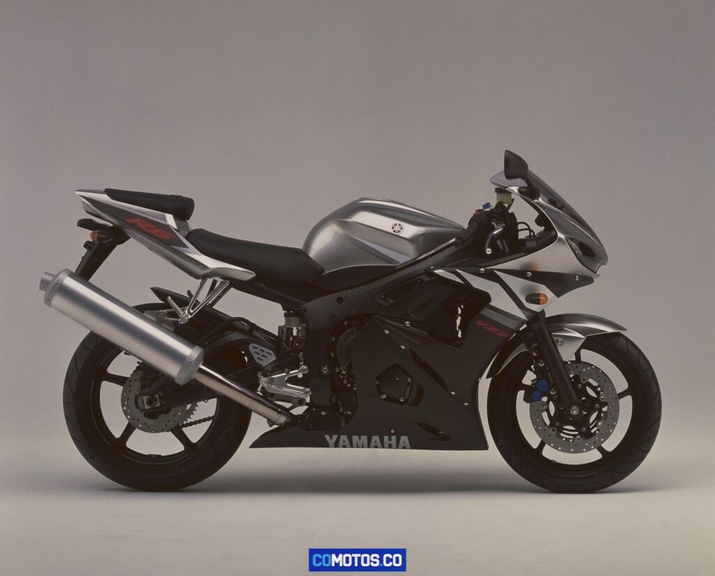 Yamaha YZF-R6 año 2003-2004 especificaciones