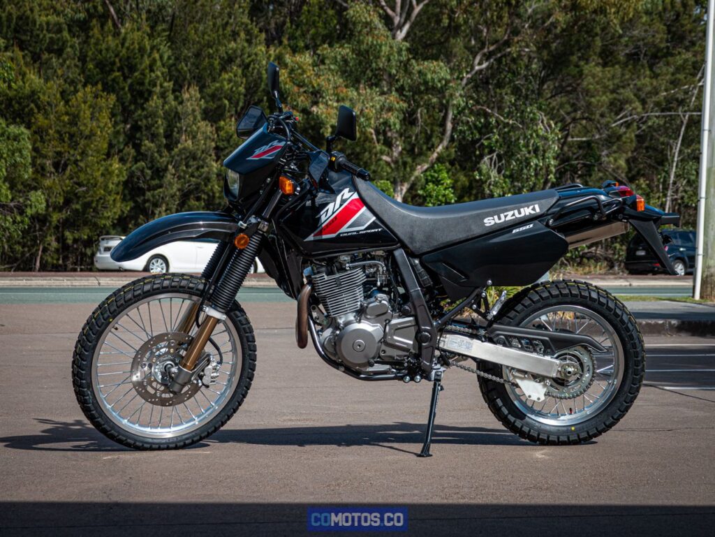 Suzuki DR 650 Precio, ficha técnica, especificaciones, velocidad